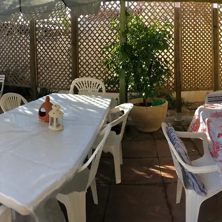 La Lantana Nuova Bed and breakfast