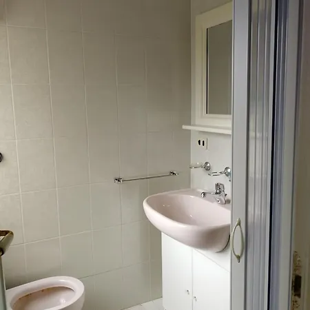 La Lantana Nuova Bed and breakfast *